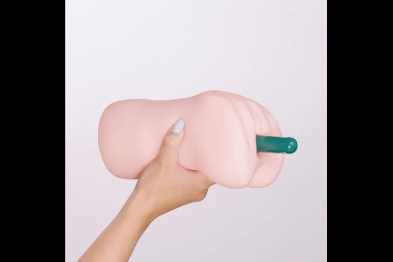 Emma Olsen - Elektrische Masturbator met Zuigfunctie