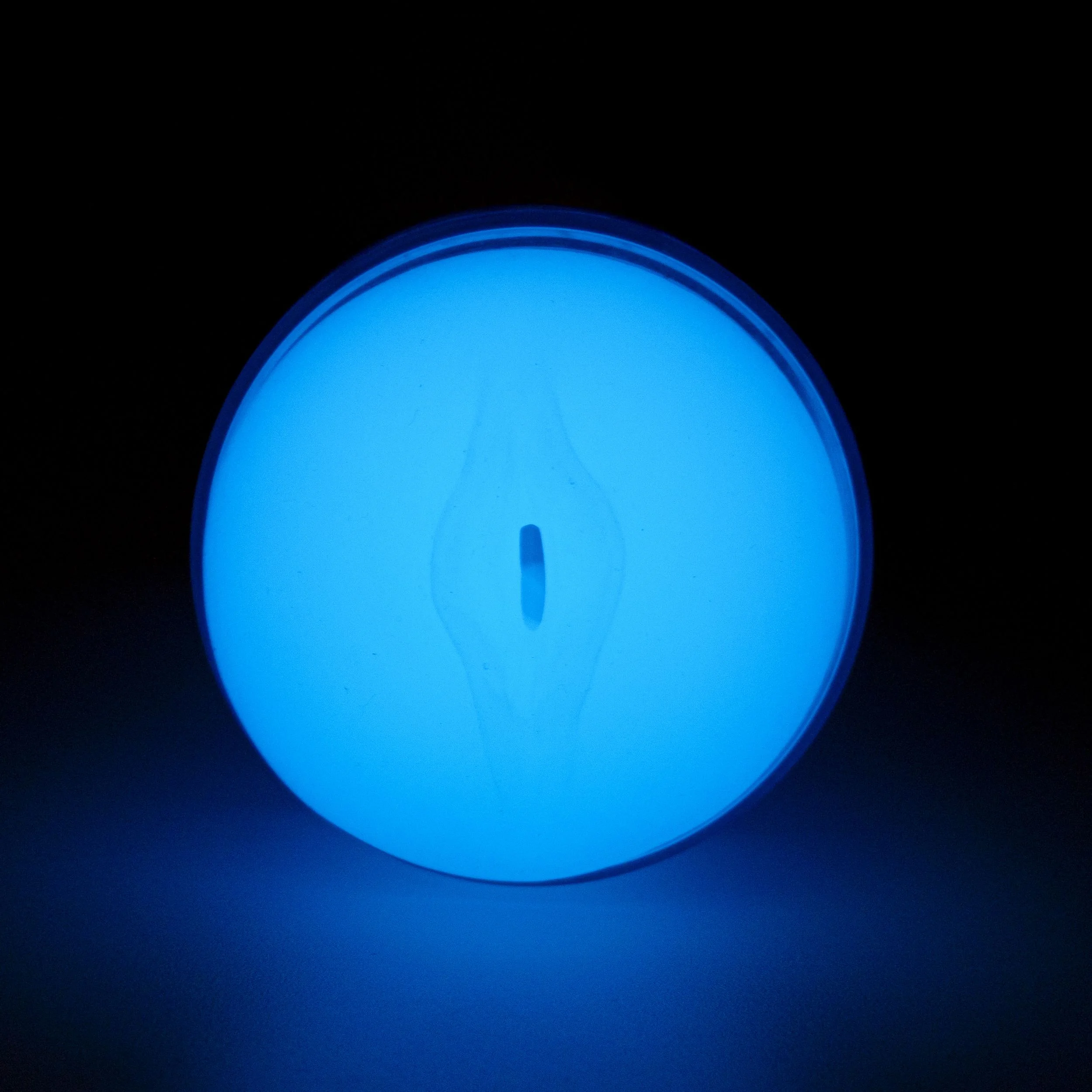 Kiiroo - FeelGlow Stroker - Glow-in-the-Dark Zwart