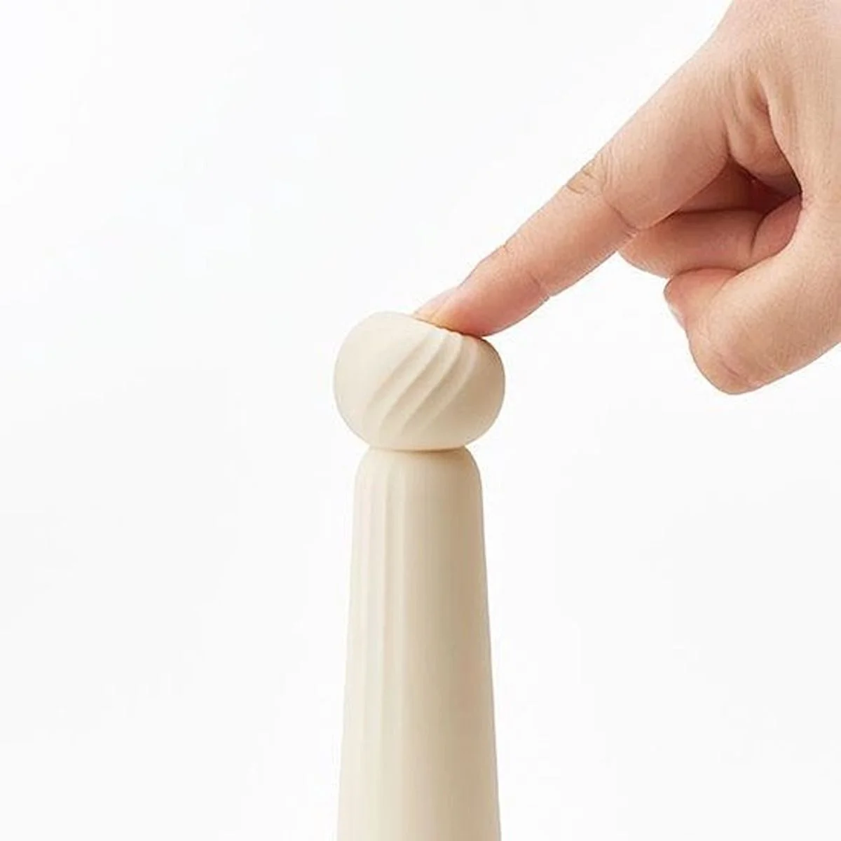 Iroha by Tenga – Rin Vibrator – Beige