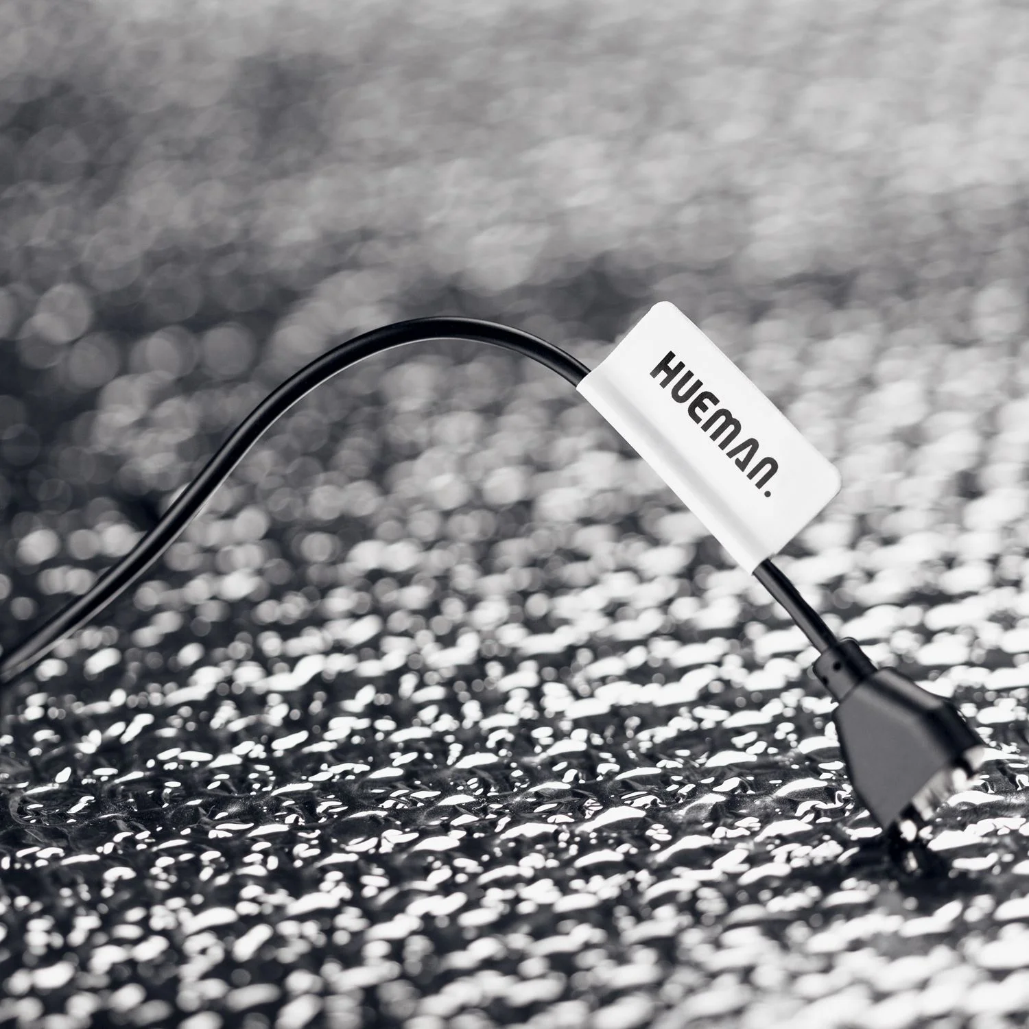 Hueman - Space Invader Vibrerende en Stotende Buttplug