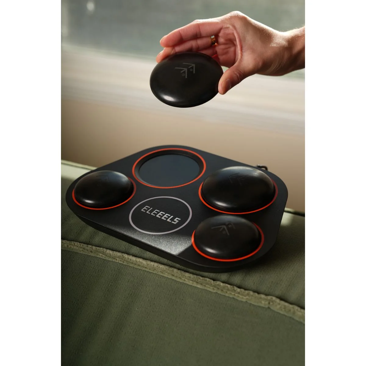 ELEEELS - R9 Revival Hot Stone Spa - 3 Warmtestanden