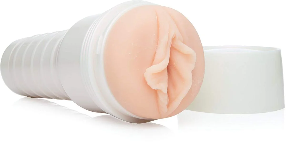 Fleshlight Girls - Brandi Love Heartthrob